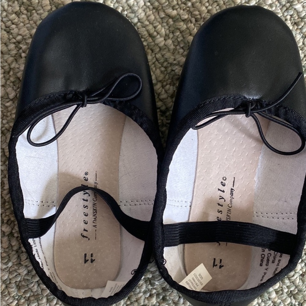 Danskin Ballet Slippers Toddler Size 11